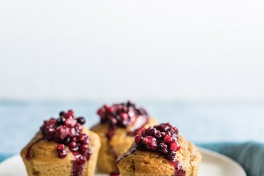 Muffin yogurt e frutti rossi