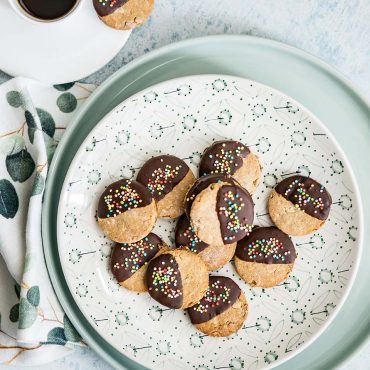 Biscotti con farina di farro, castagne e avena