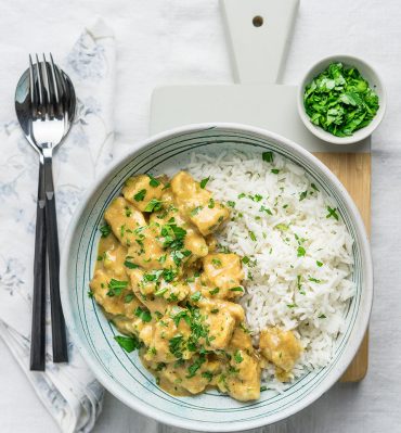 Pollo al curry e latte di cocco