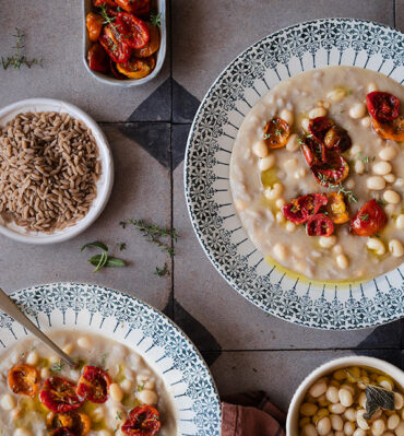 Minestra di fagioli e pomodorini confit